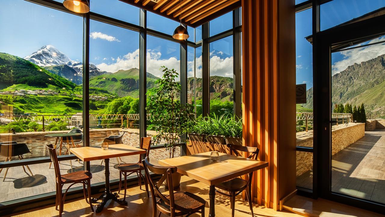 Porta Caucasia Kazbegi エクステリア 写真